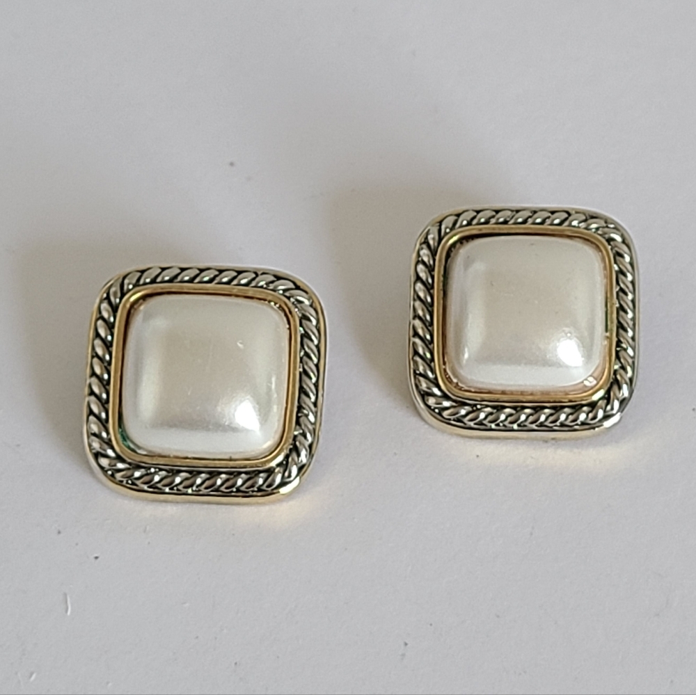 Vintage Luxury Boho Silver Gold Two Tone Twist Square Pearl Clip On Earrings